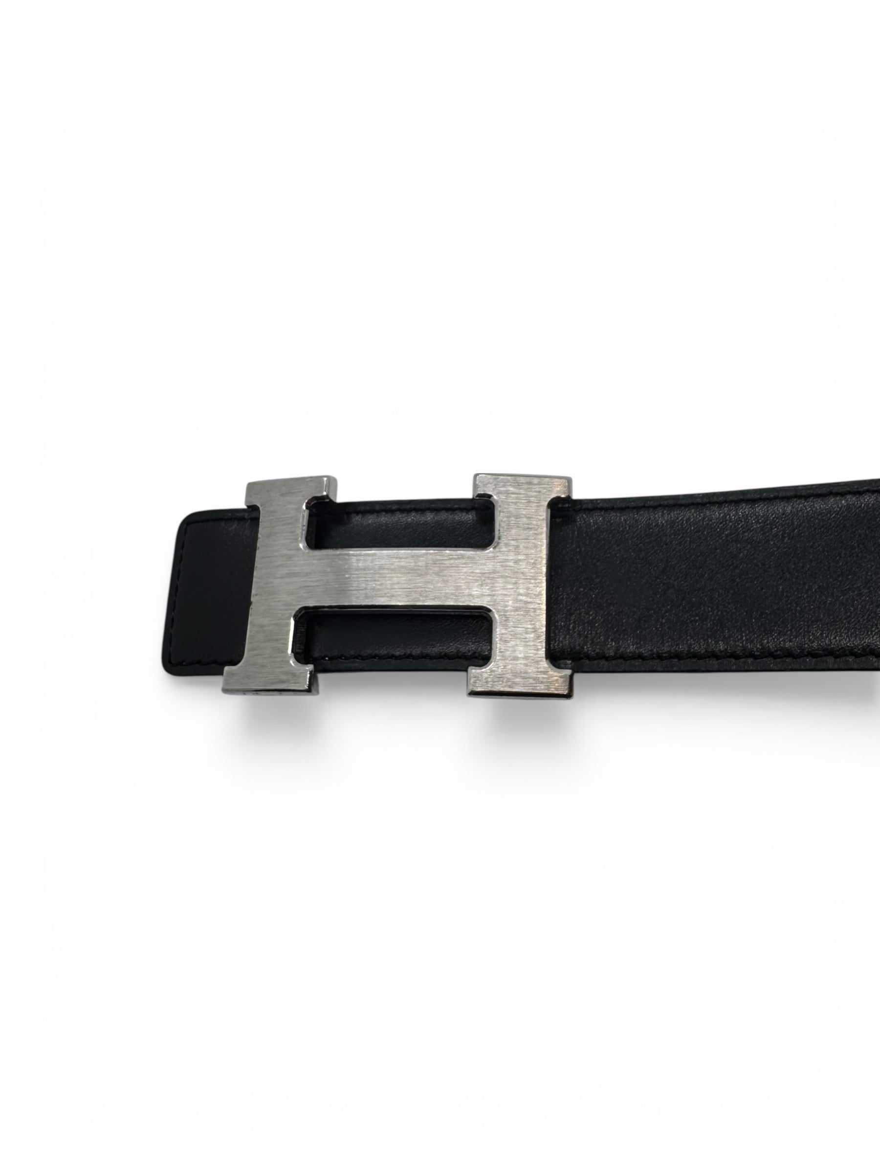 Hermès Ceinture H Réversible Noir/Gold T85 | Les Folies d’Eugénie