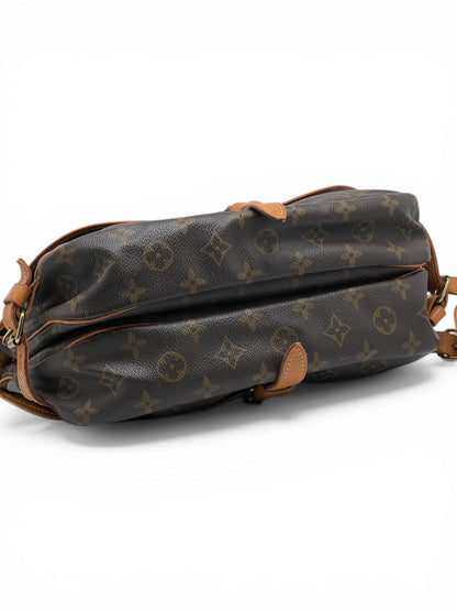 Louis Vuitton Sac Saumur Monogram Avec Bandoulière | Les Folies d’Eugénie