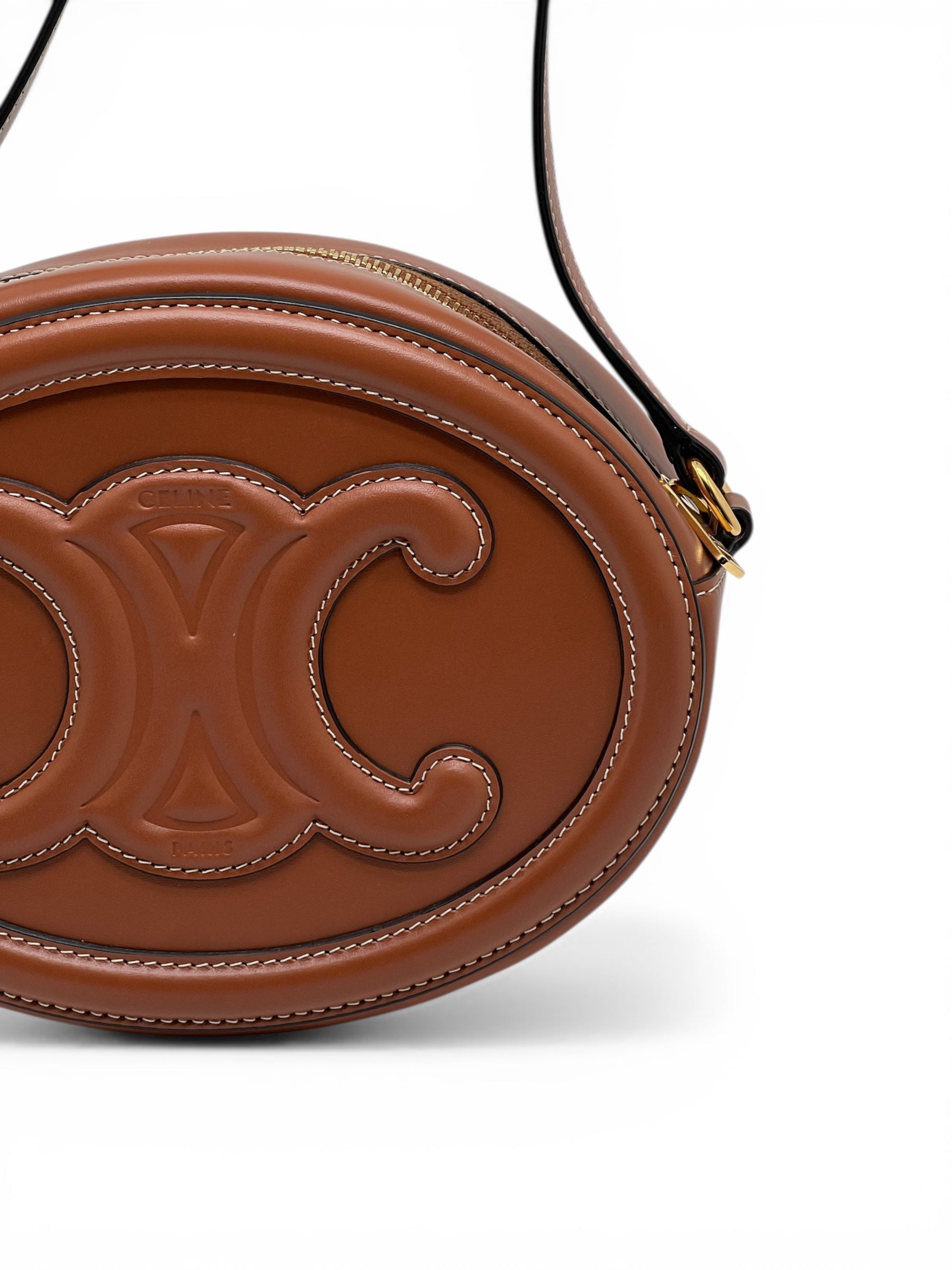 Sac Céline Triomphe en Cuir Marron à Bandouliere | Les Folies d’Eugénie
