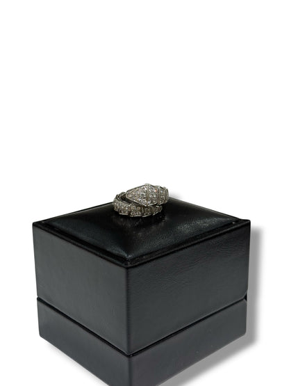Bvlgari - bague serpenti or blanc et pavée de diamants TS