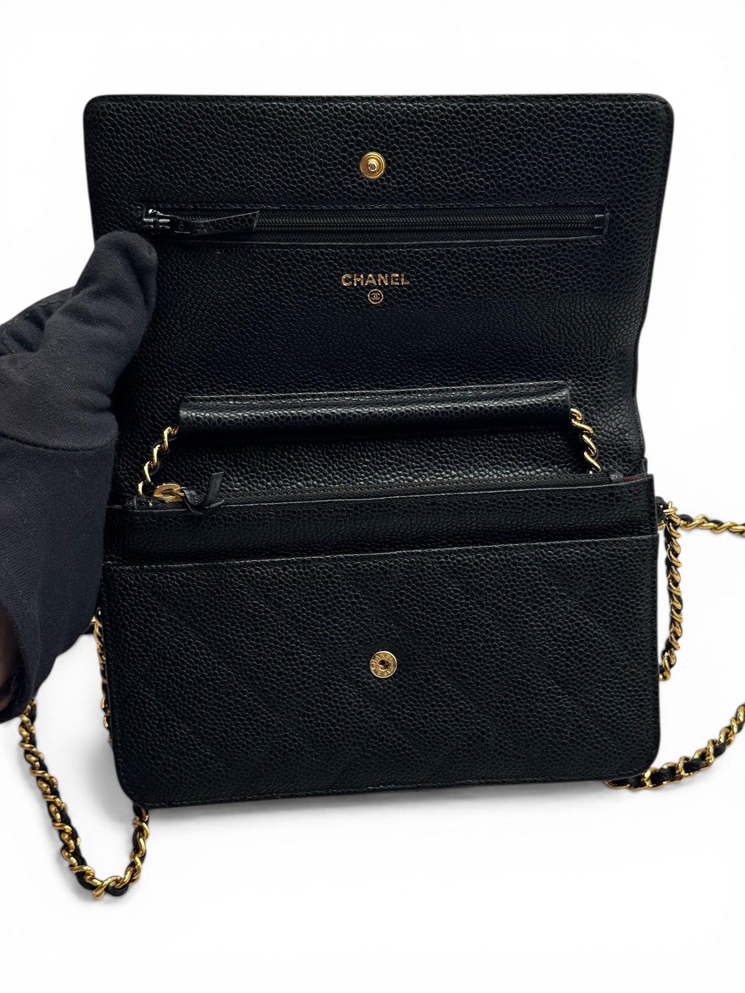 Chanel Sac Wallet On Chain Caviar | Les Folies d’Eugénie