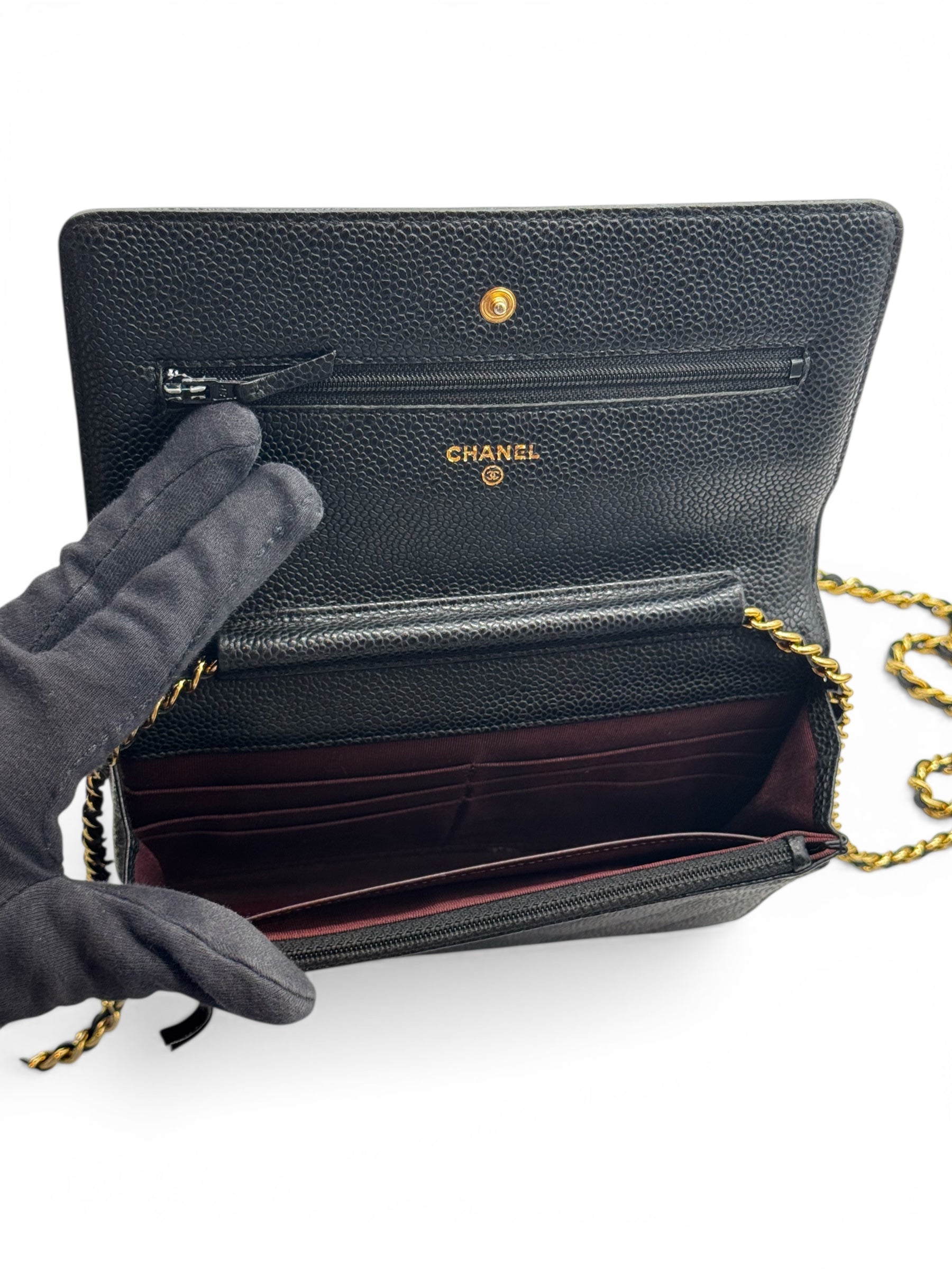Chanel Sac Wallet On Chain Caviar | Les Folies d’Eugénie