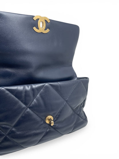 Sac Chanel 19 Bleu Marine | Les Folies d’Eugénie