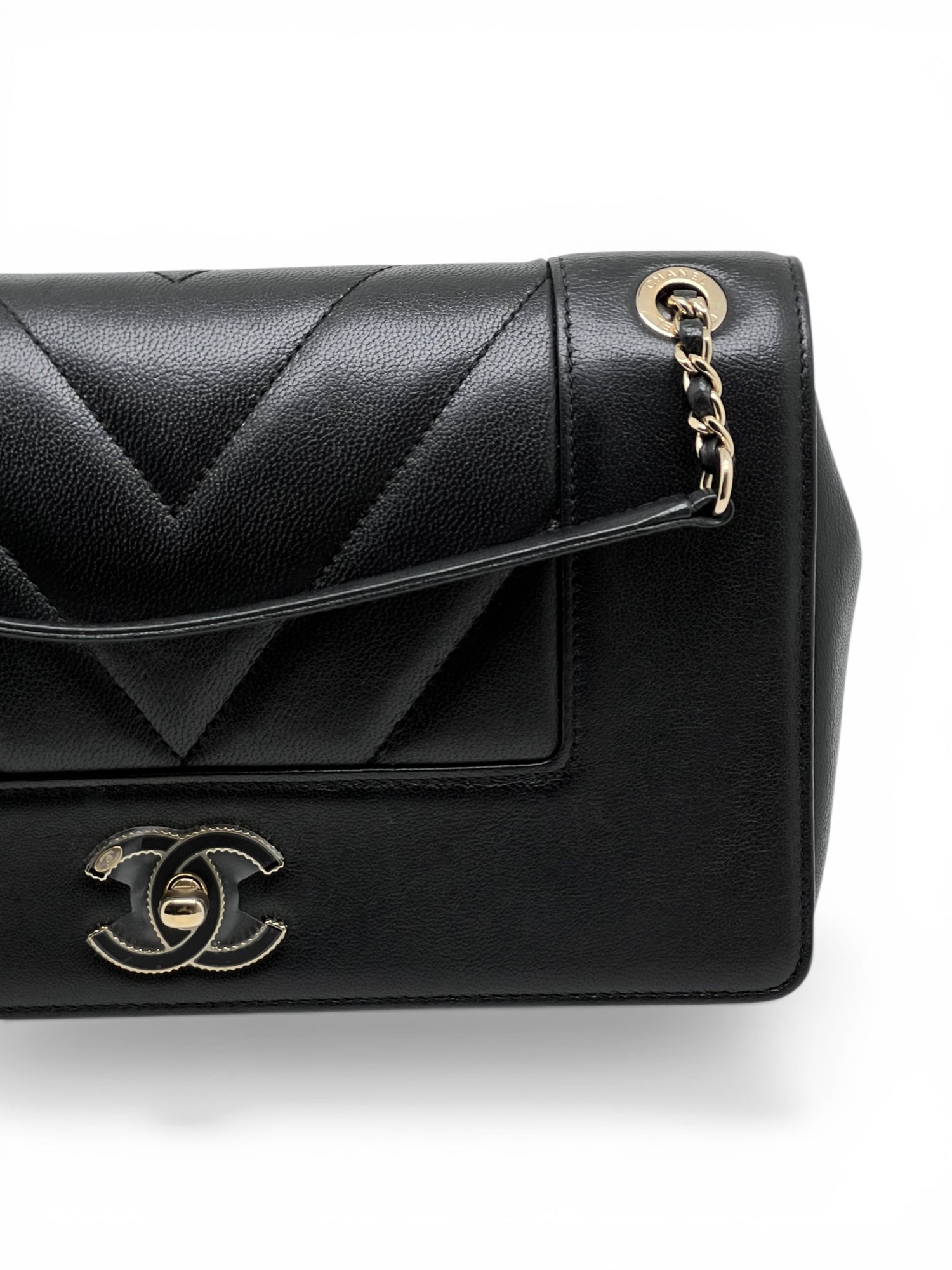 Sac Chanel Chevron Mademoiselle | Les Folies d’Eugénie