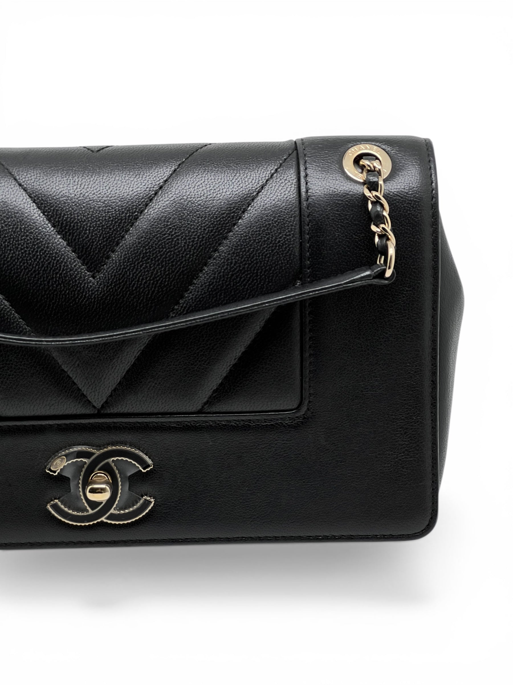 Sac Chanel Chevron Mademoiselle | Les Folies d’Eugénie