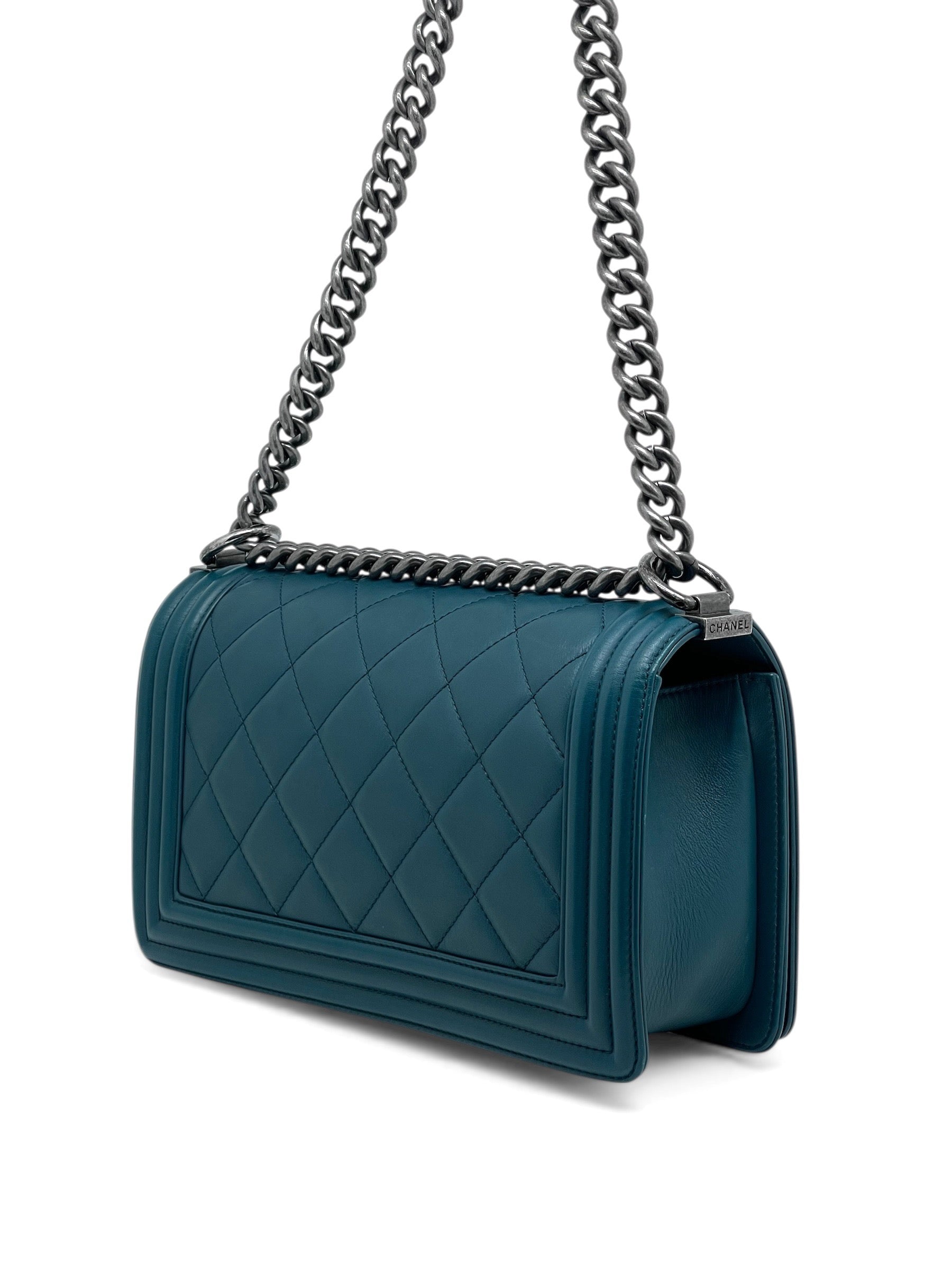 Chanel Sac Boy En Cuir D&