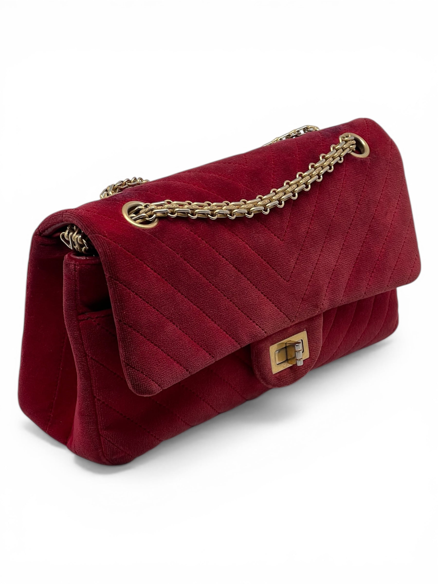Sac Chanel 2.55 25 en Velours Rouge | Les Folies d’Eugénie