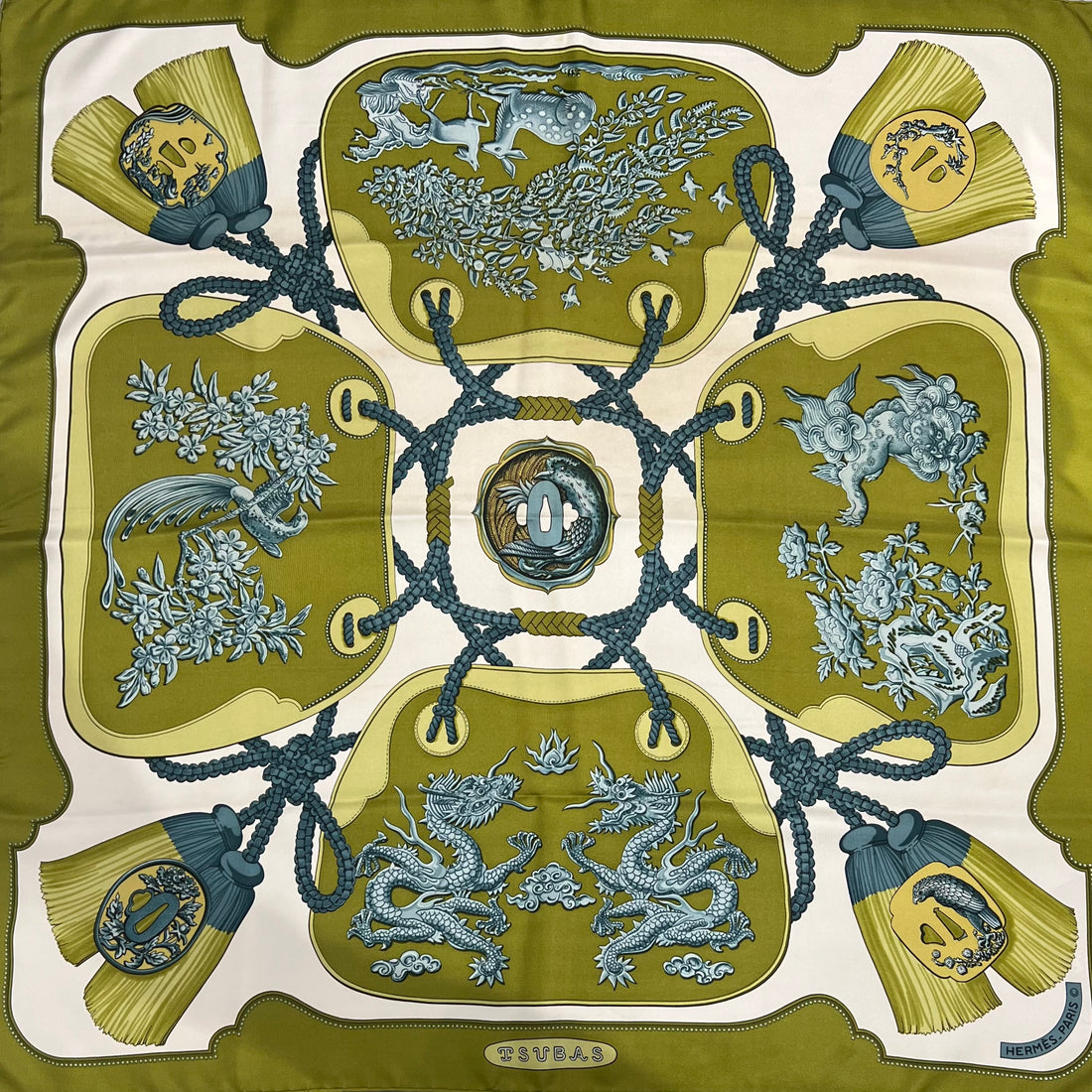 Hermès Carré de soie 90 Tsubas | Les Folies d’Eugénie