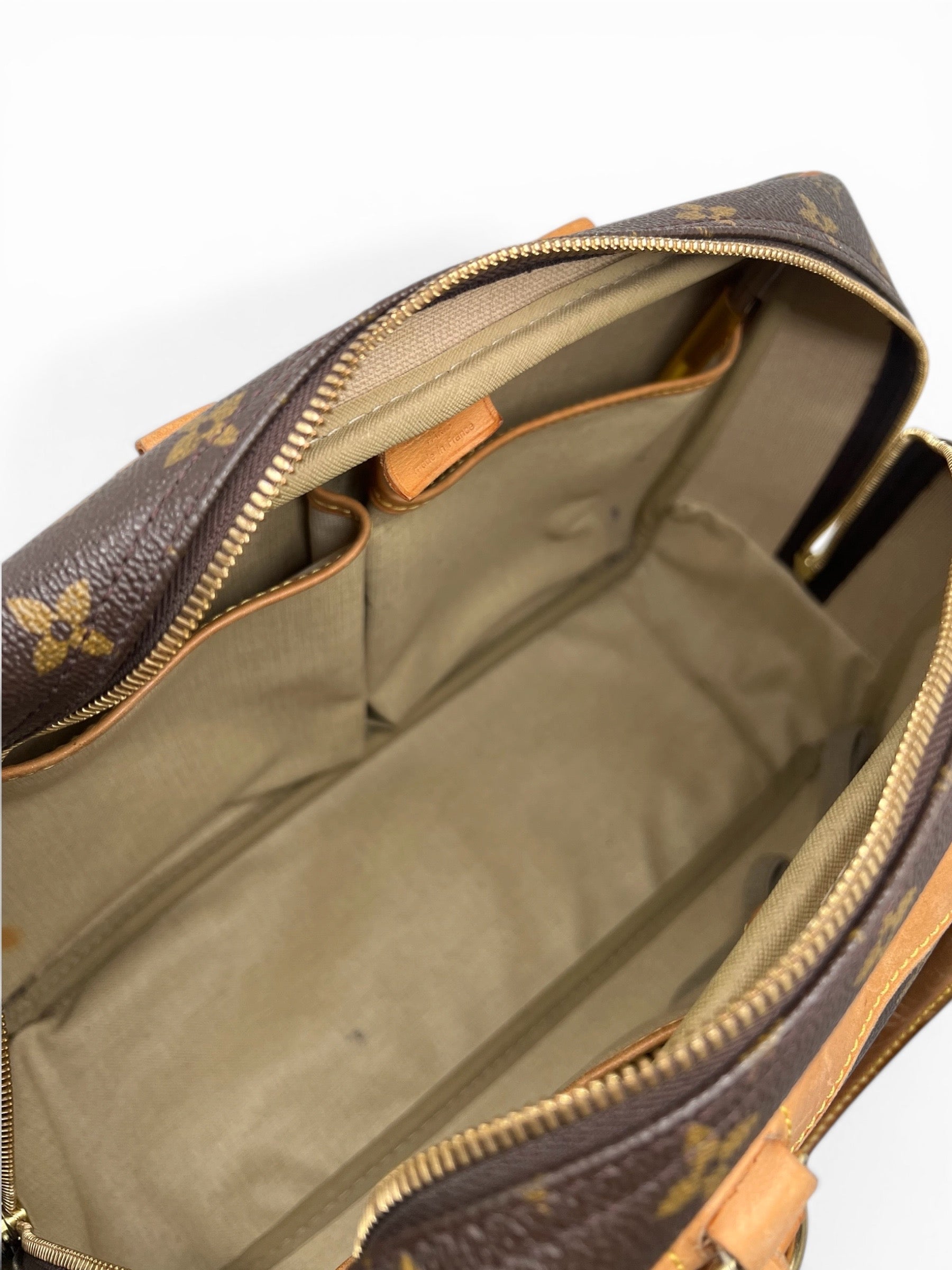 Sac Louis Vuitton à main Deauville | Les Folies d’Eugénie