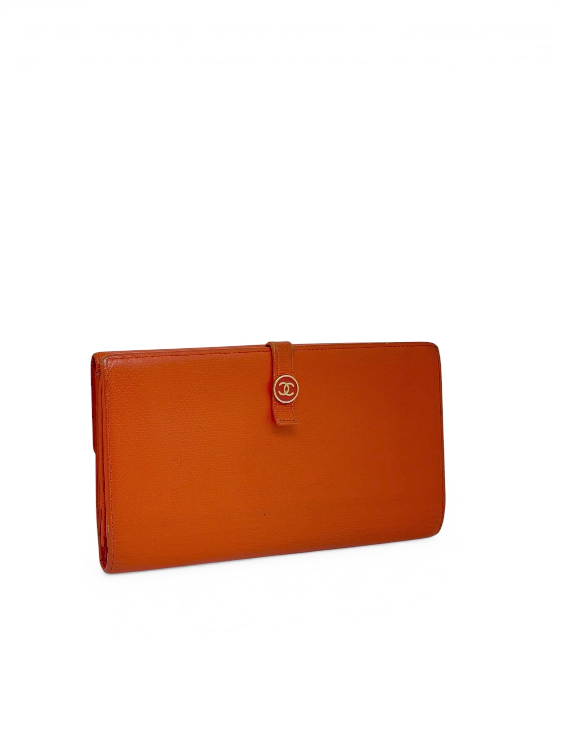 Chanel Portefeuille Orange | Les Folies d’Eugénie