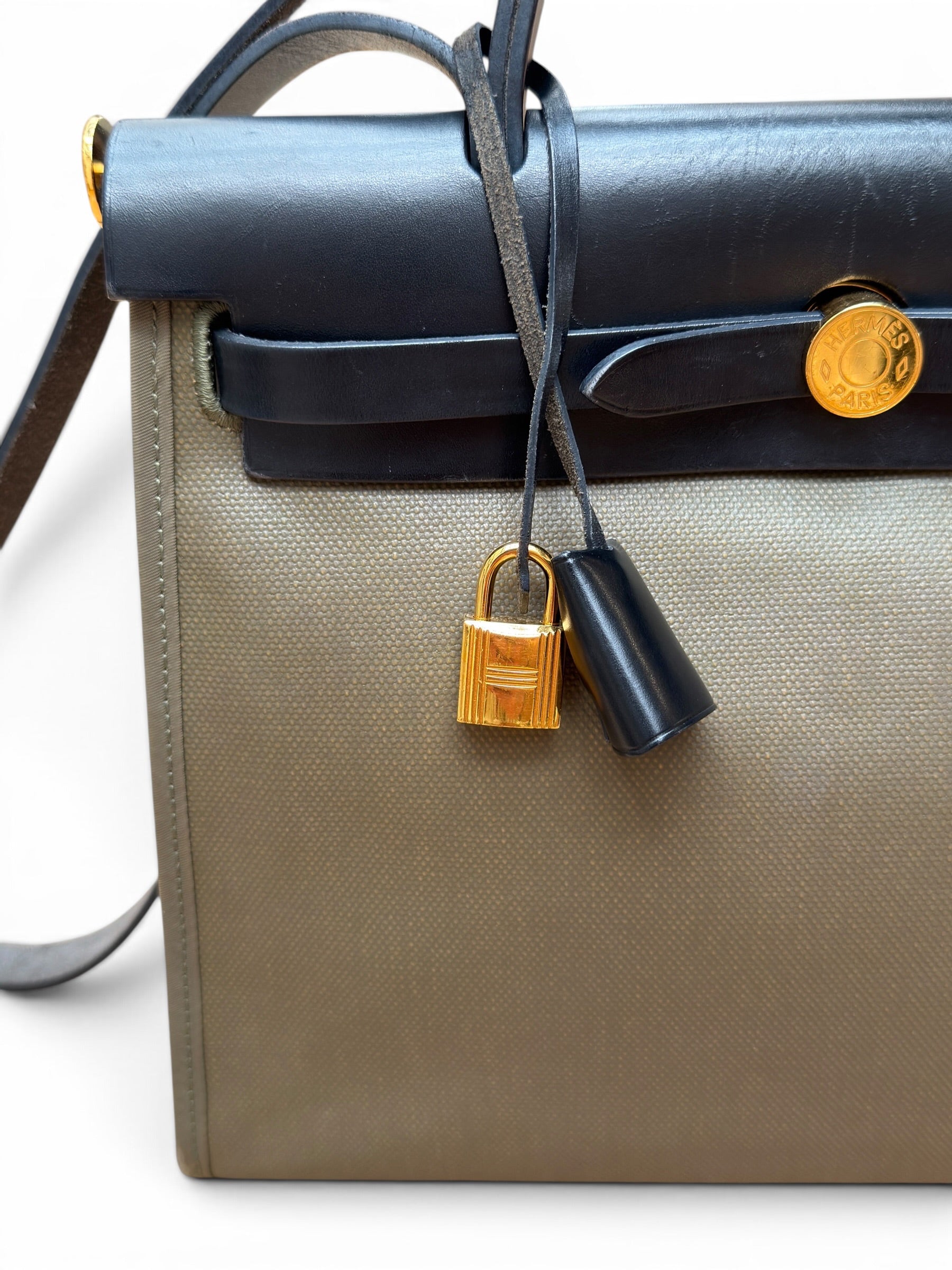 Hermès - Sac Herbag 31 Kaki et Noir