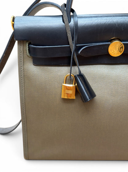 Hermès - Sac Herbag 31 Kaki et Noir