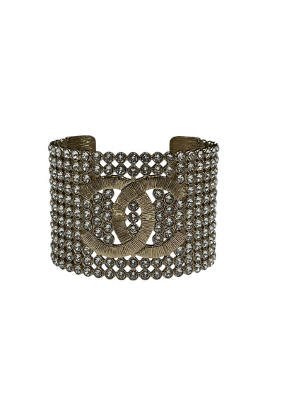Chanel - manchette métal champagne brossé et strass 2023