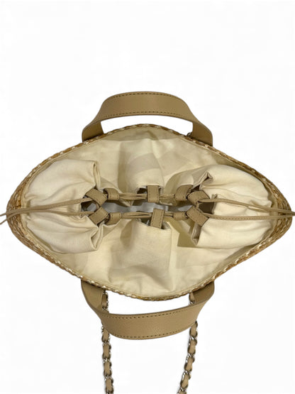 Chanel - Sac en raphia beige et blanc