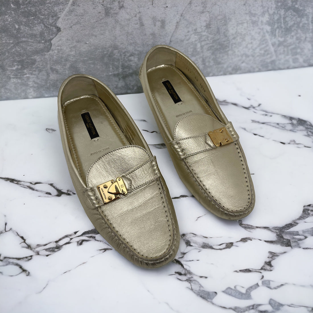 Louis Vuitton - Mocassini dorati T37