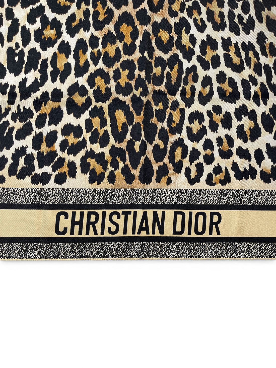Christian Dior - Carré 90 motif léopard doré