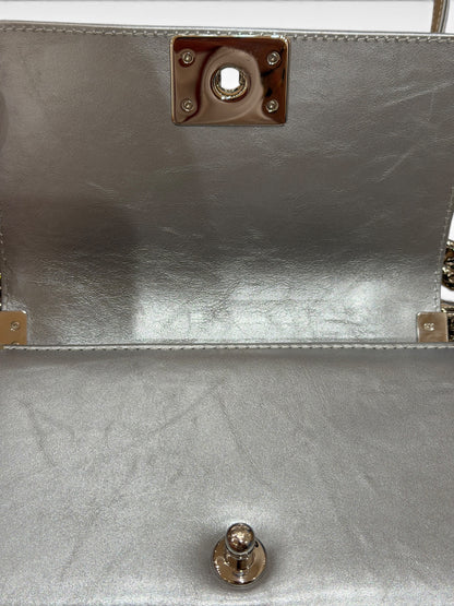 Chanel - Sac Boy Mini cuir argenté Édition limitée