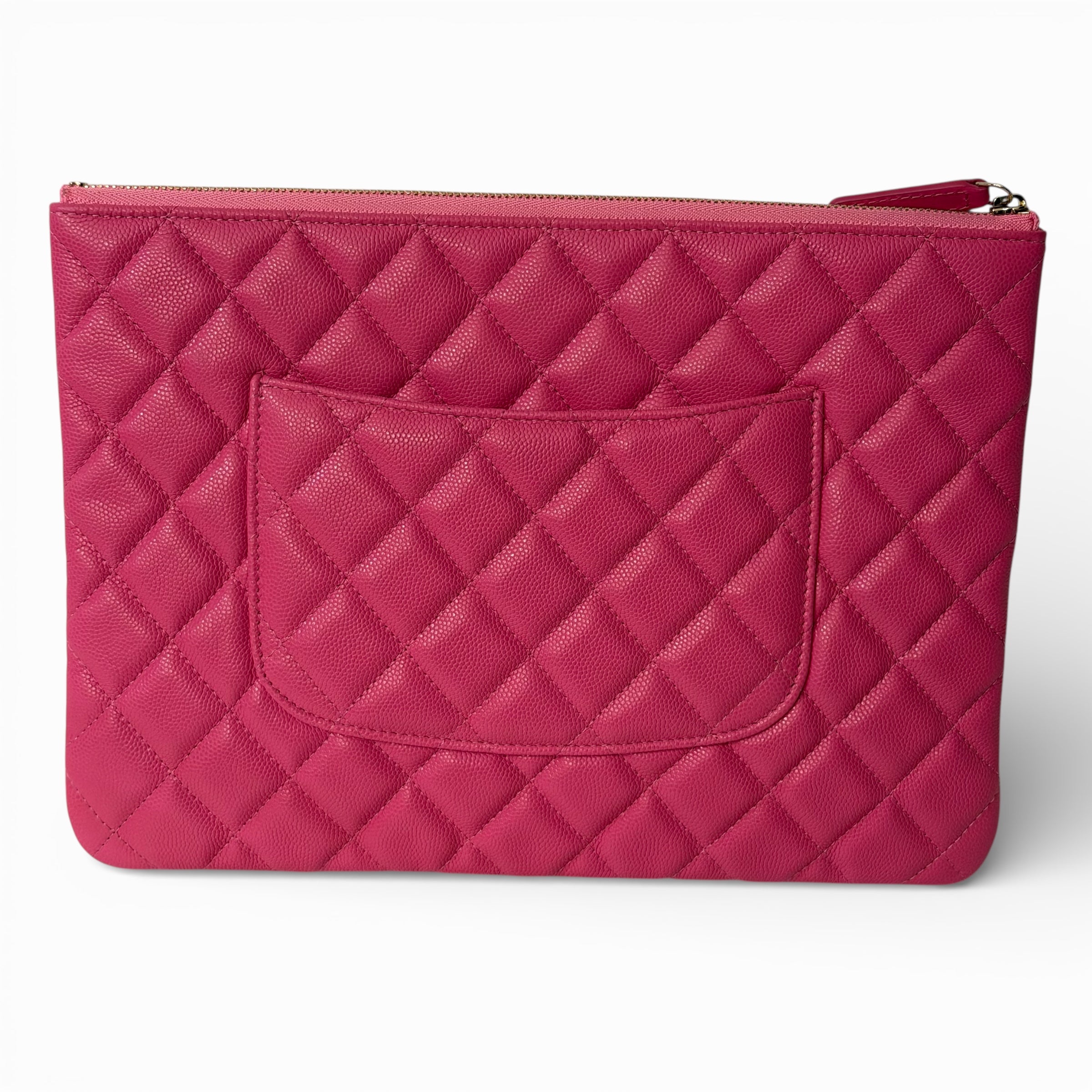 Chanel - Pochette Cuir Caviar Rose | Les Folies d’Eugénie