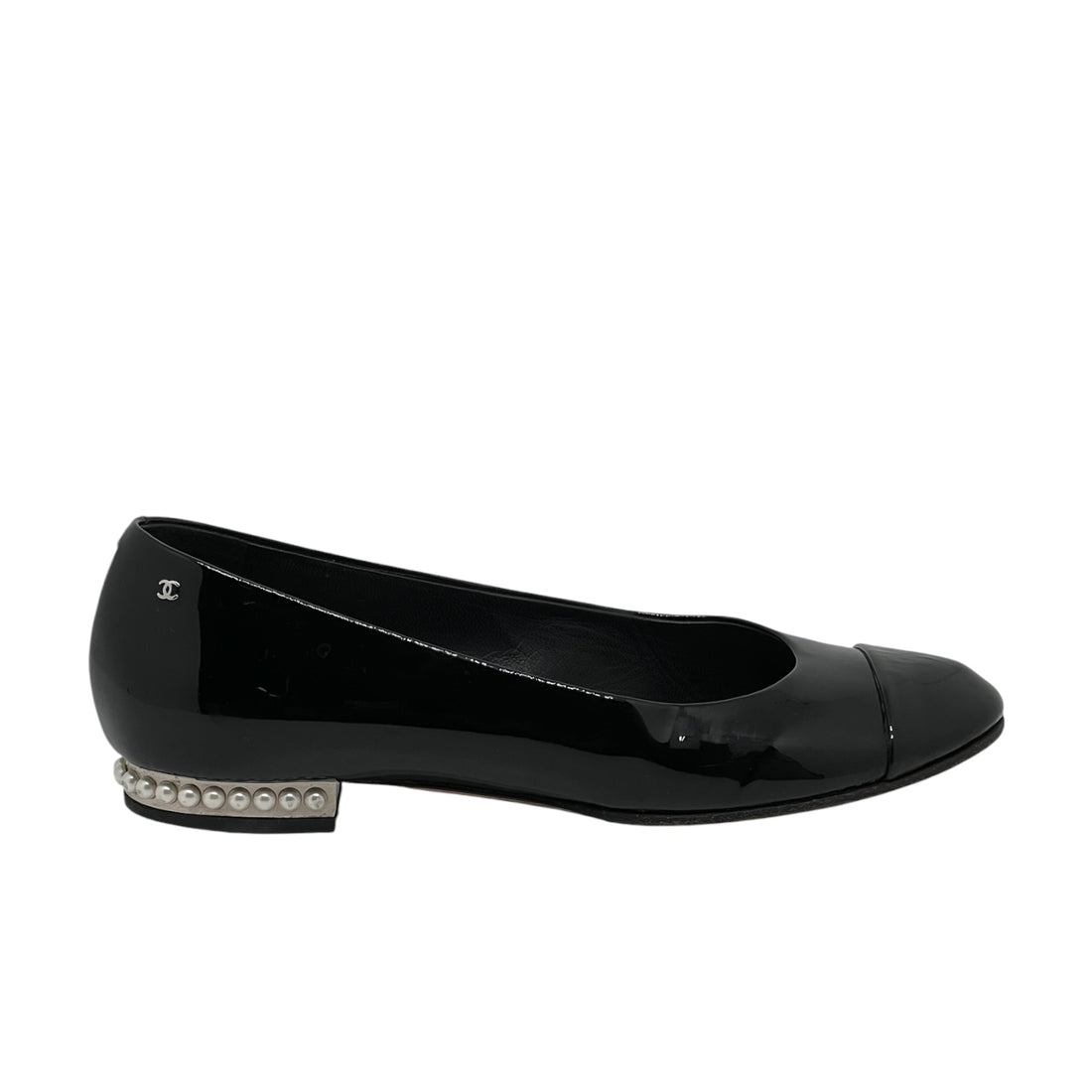 Chanel - Ballerines en cuir vernis T38