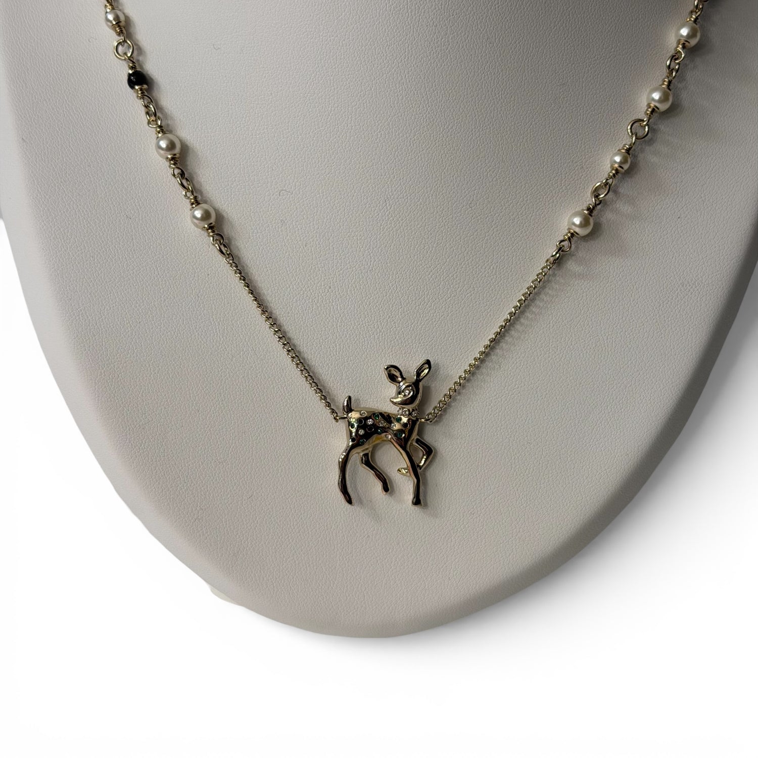 Chanel - Collier Bambi Perles | Les Folies d’Eugénie