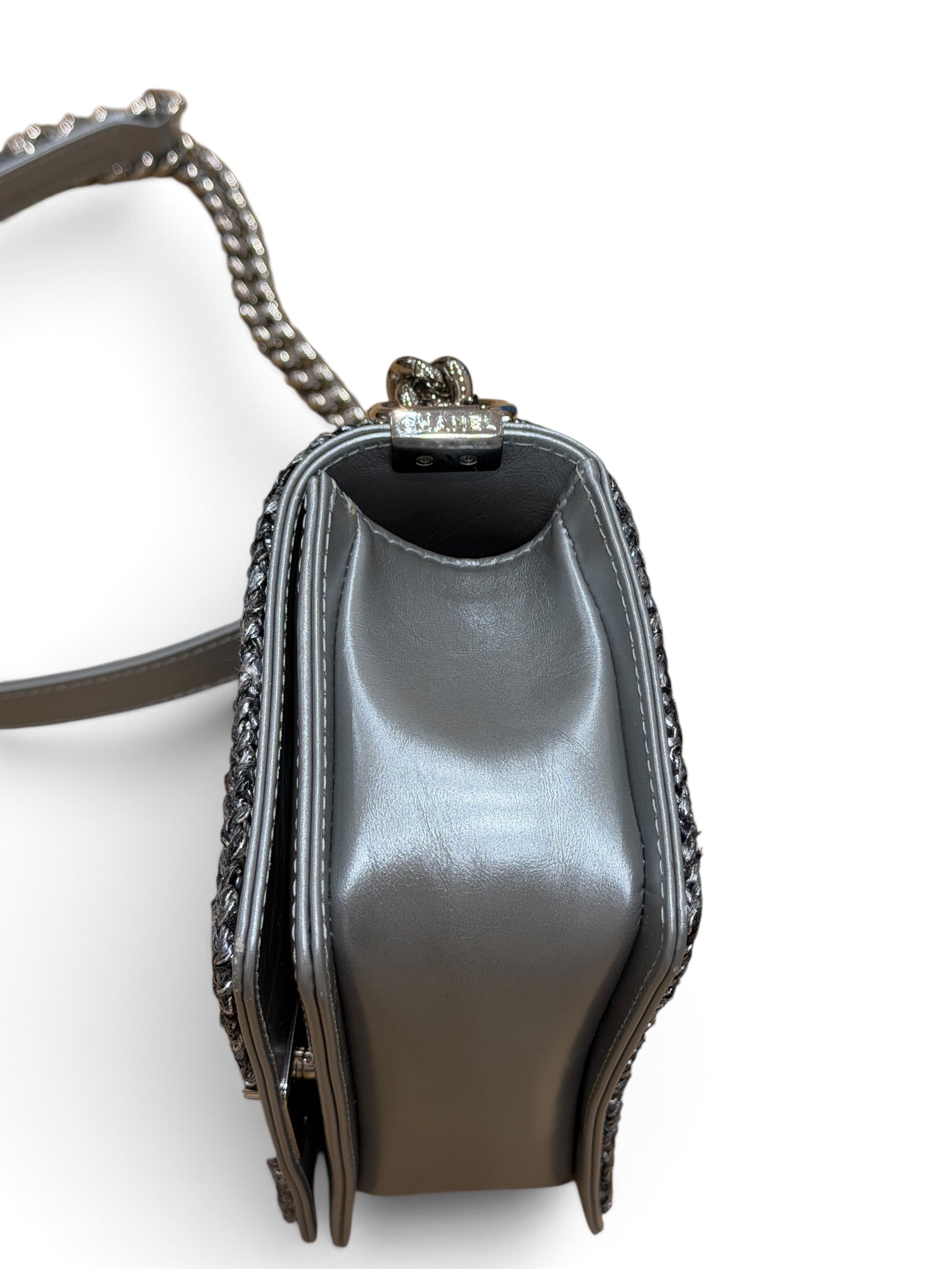Chanel - Sac Boy Mini cuir argenté Édition limitée