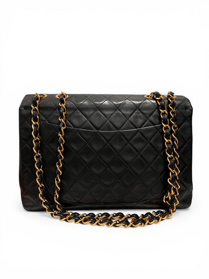 Sac Chanel Maxi Jumbo Vintage | Les Folies d’Eugénie