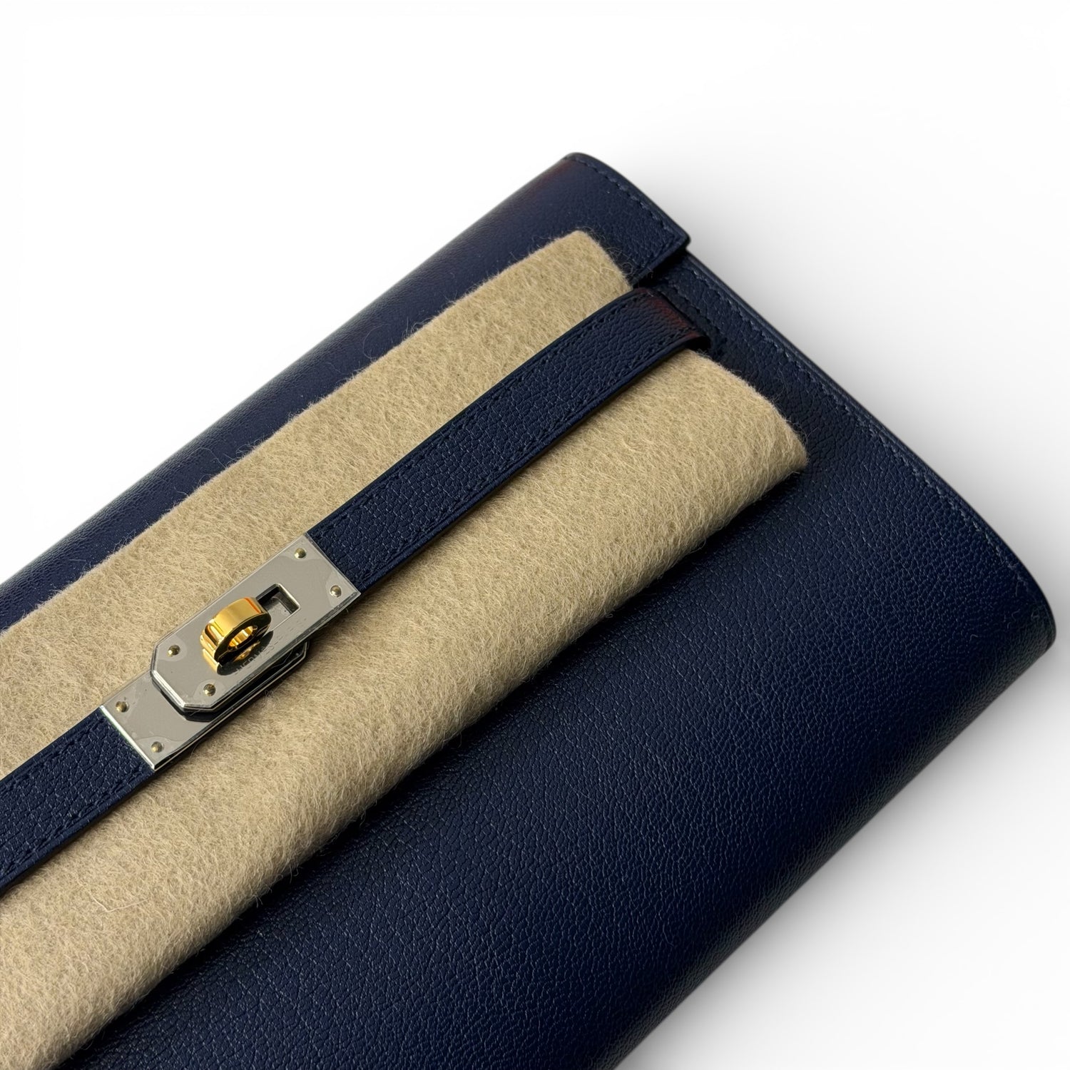 Hermès - Sac pochette Kelly To Go bleu