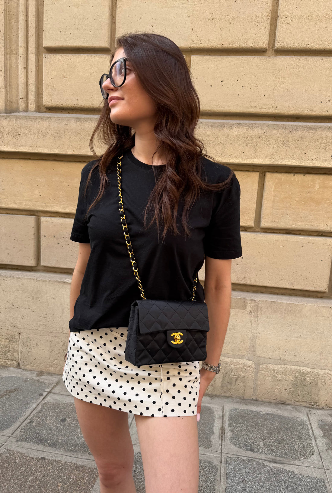 Chanel - Sac Timeless mini en satin noir 11.12