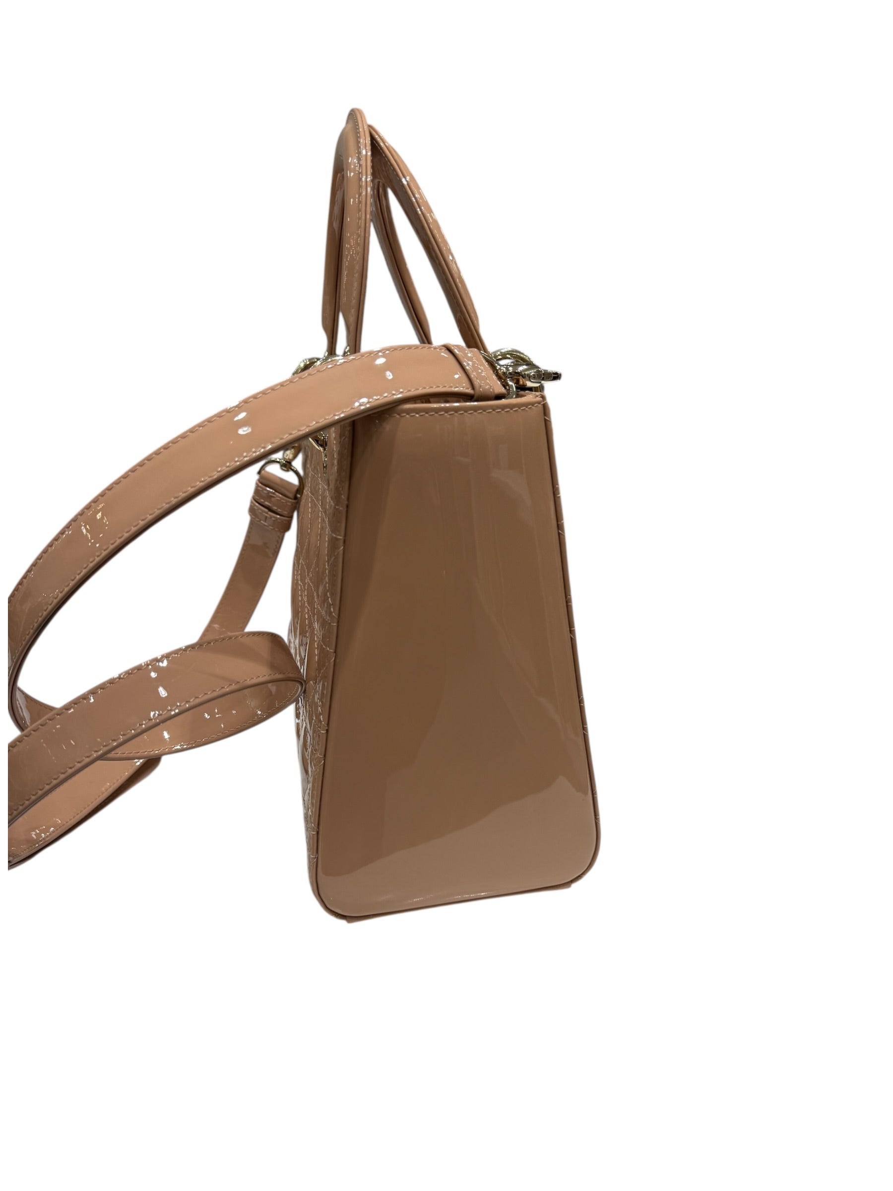 Dior Sac Lady Cuir Vernis Camel MM | Les Folies d’Eugénie