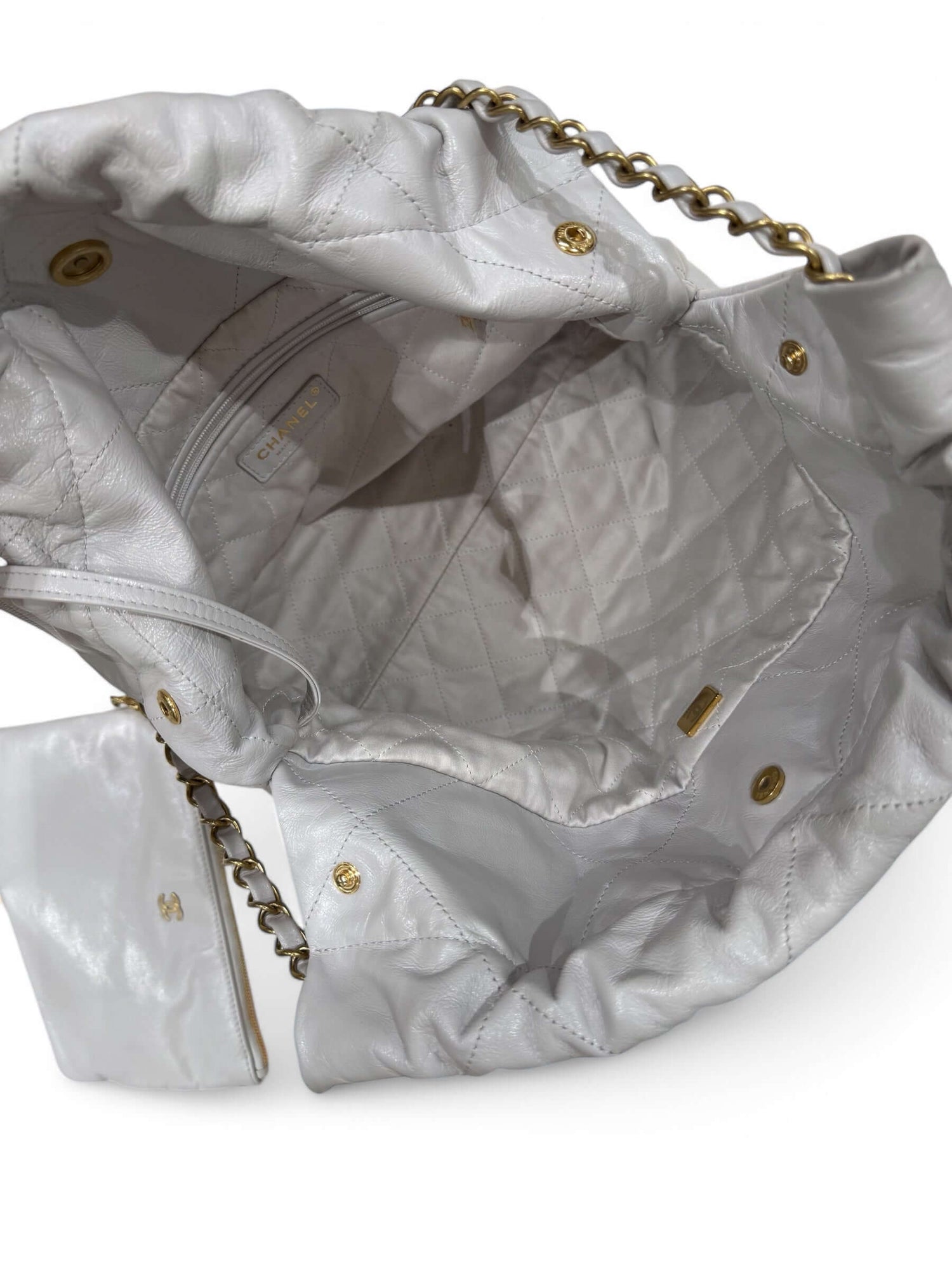 Chanel - Kleine Tasche 22 Hellgrau