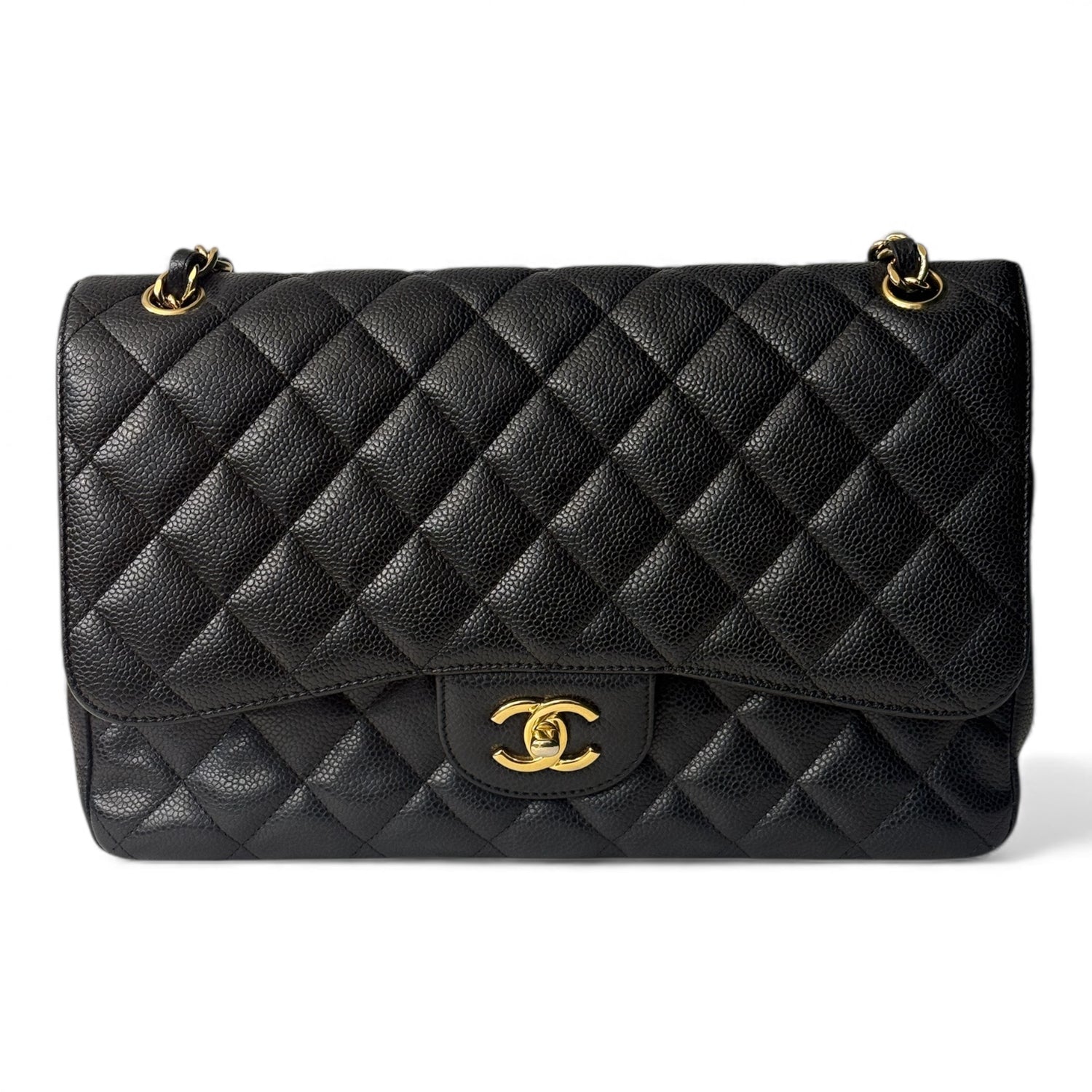 Chanel - Sac Jumbo cuir caviar noir et doré