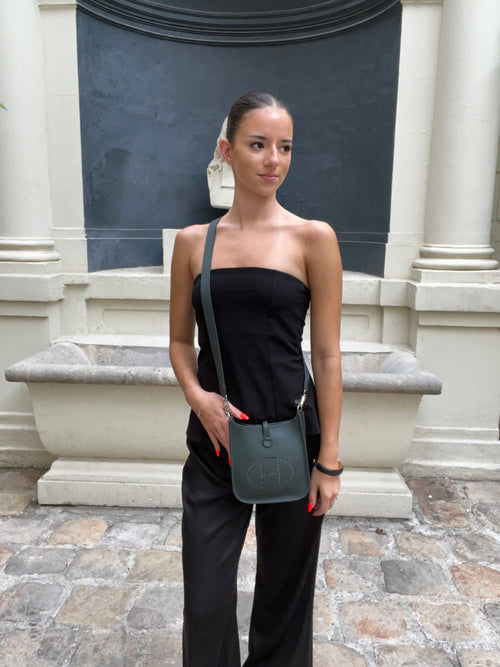 Hermès - Sac Evelyne 16 amazone kaki en cuir Taurillon Clémence