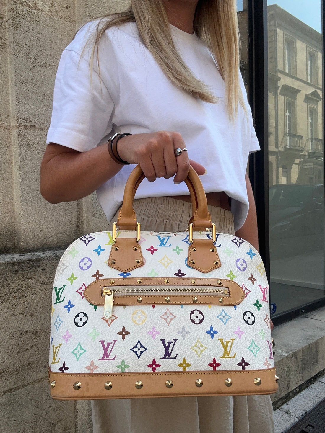 Louis Vuitton – Alma MM Murakami