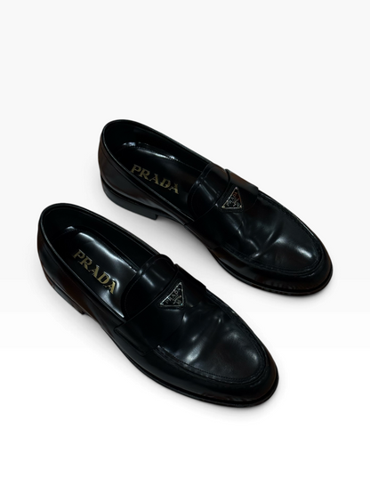 Prada – Mocassins noirs glacés – T40,5