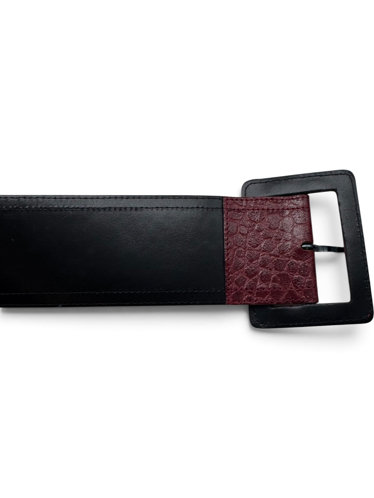 Saint Laurent - Ceinture effet crocodile rouge T80