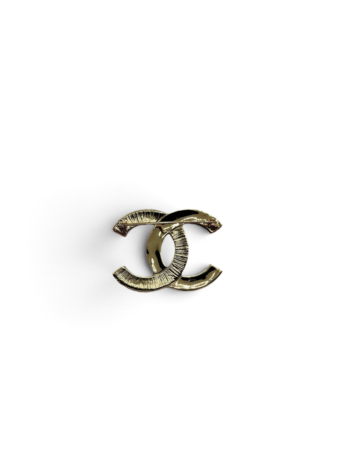 Chanel - Broche CC noir et dorée 1