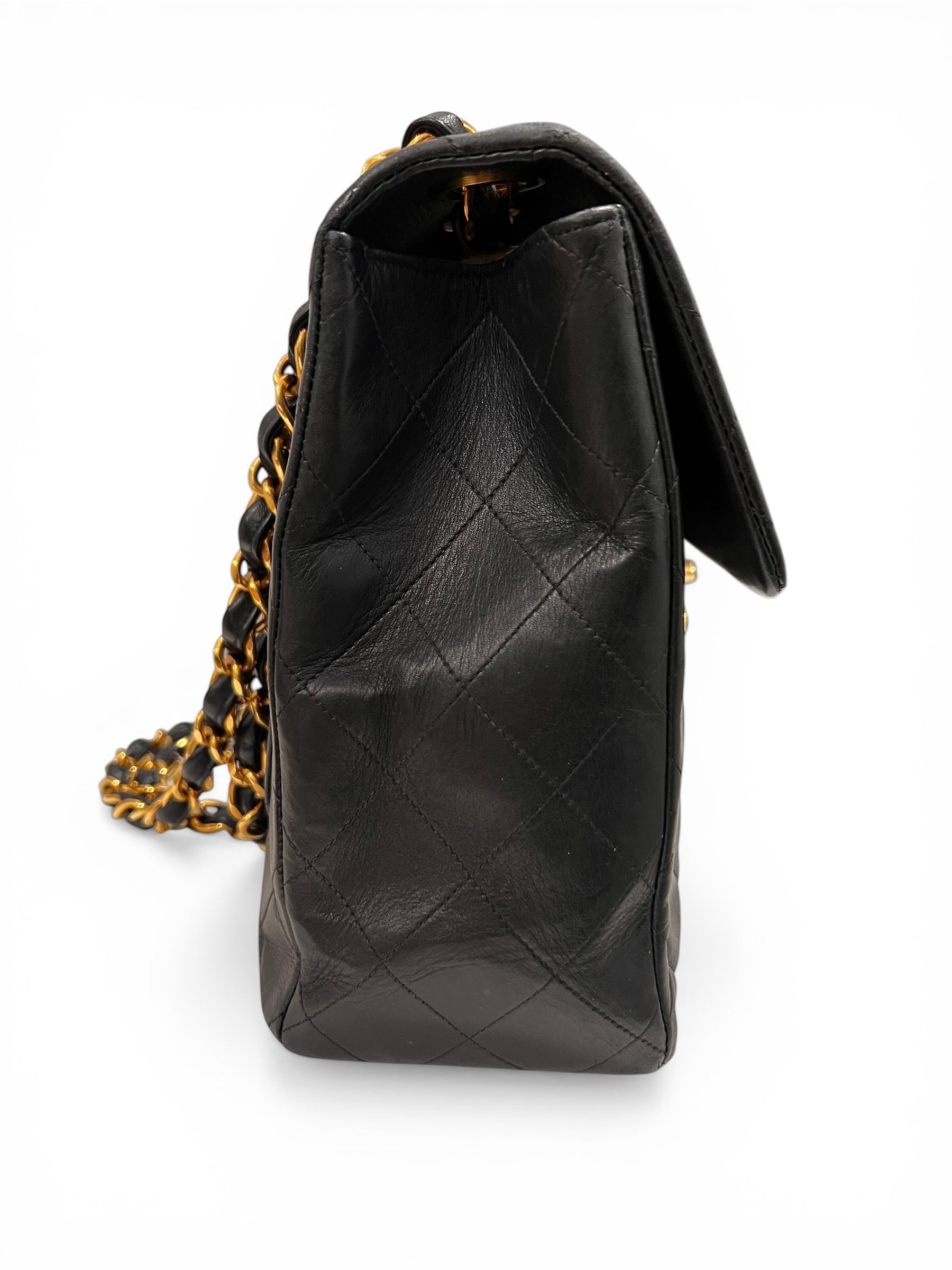 Sac Chanel Maxi Jumbo Vintage | Les Folies d’Eugénie