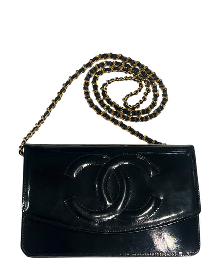 Chanel - Sac wallet on chain cuir verni noir