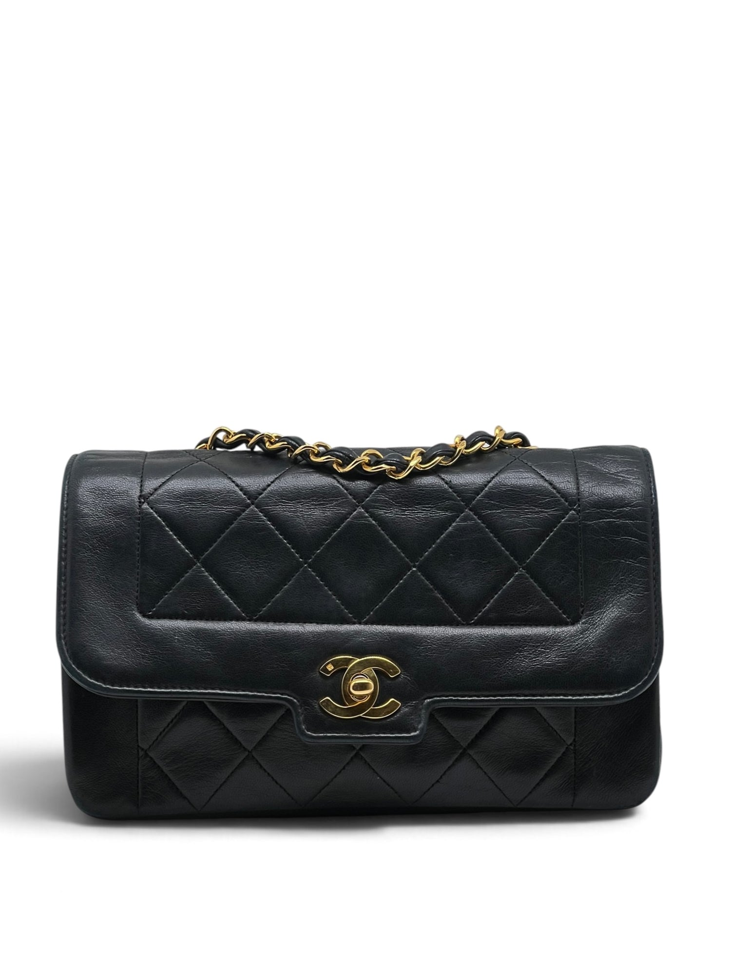 Chanel - Sac Timeless 22 en cuir d’agneau