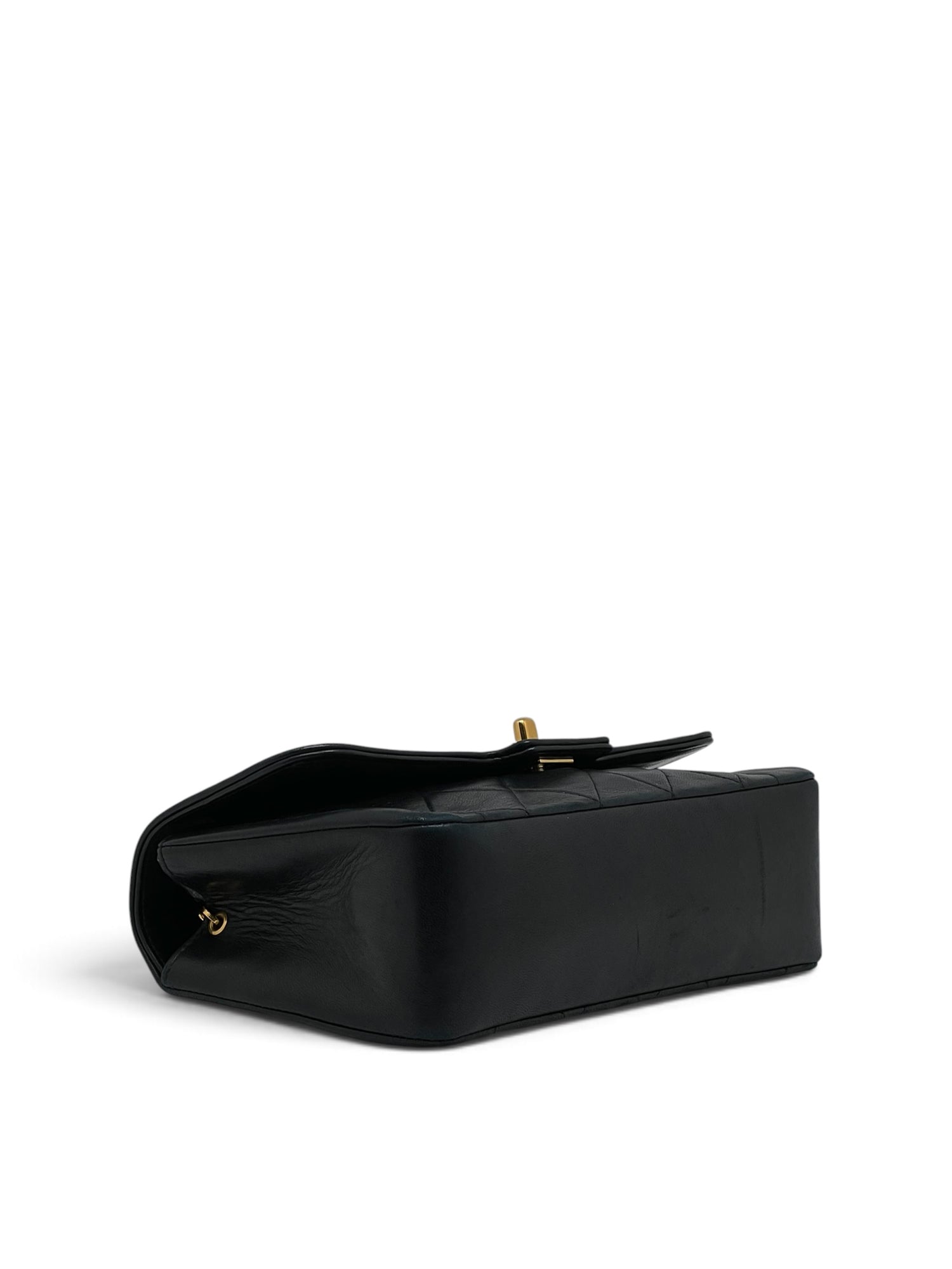 Chanel - Sac Timeless 22 en cuir d’agneau