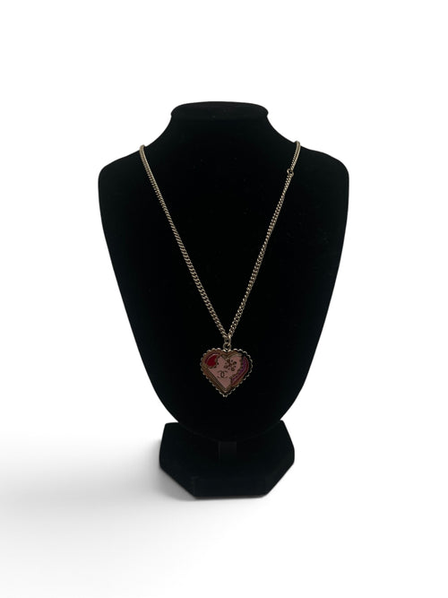 Chanel - Collier pendentif à coeur CC