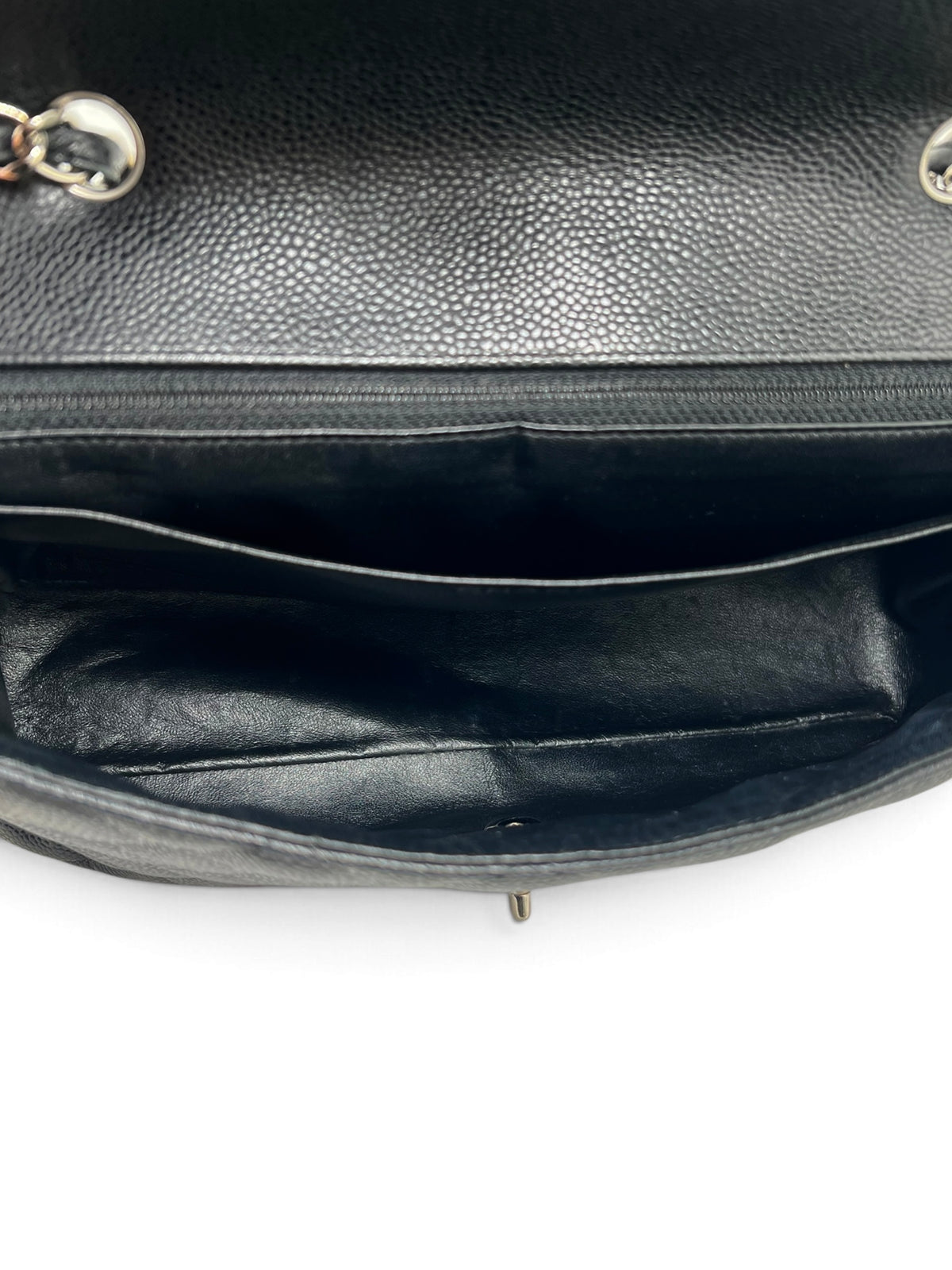 Chanel - Sac Jumbo 11.12 en cuir caviar noir finitions argentée