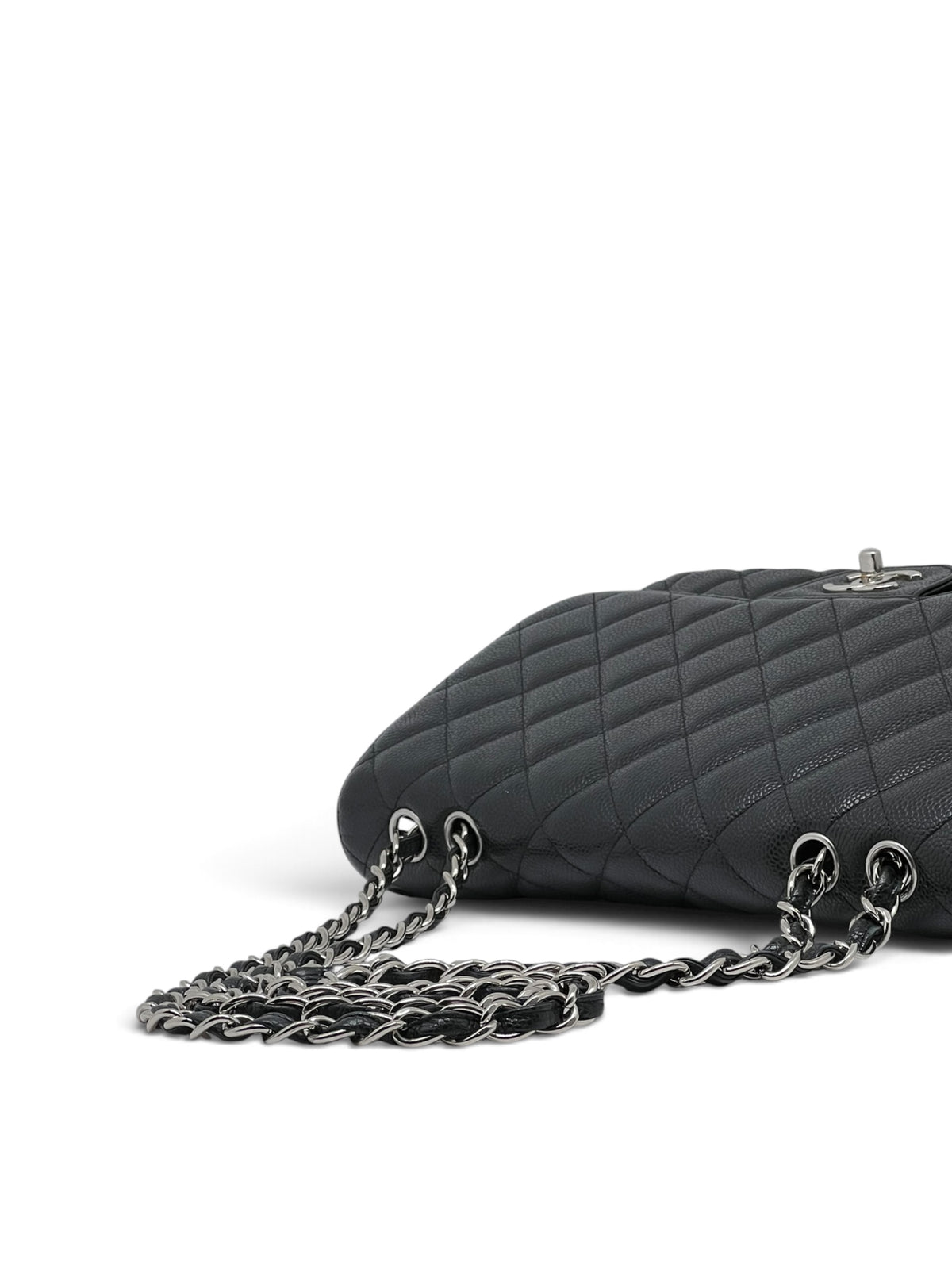 Chanel - Sac Jumbo 11.12 en cuir caviar noir finitions argentée