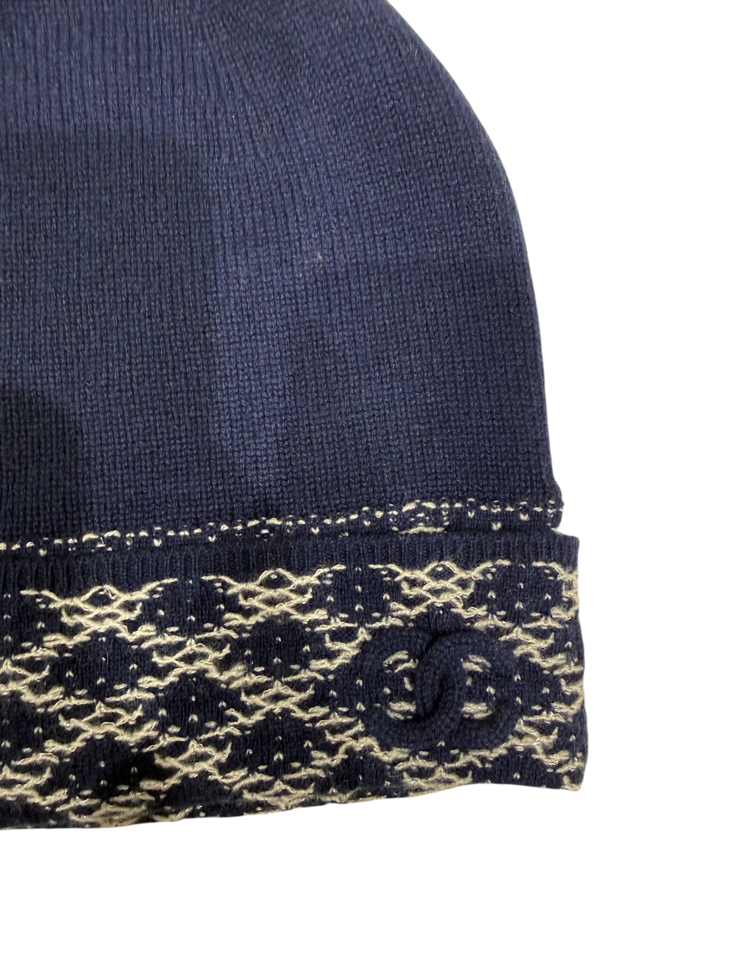 Chanel - Bonnet en cachemire bleu et blanc