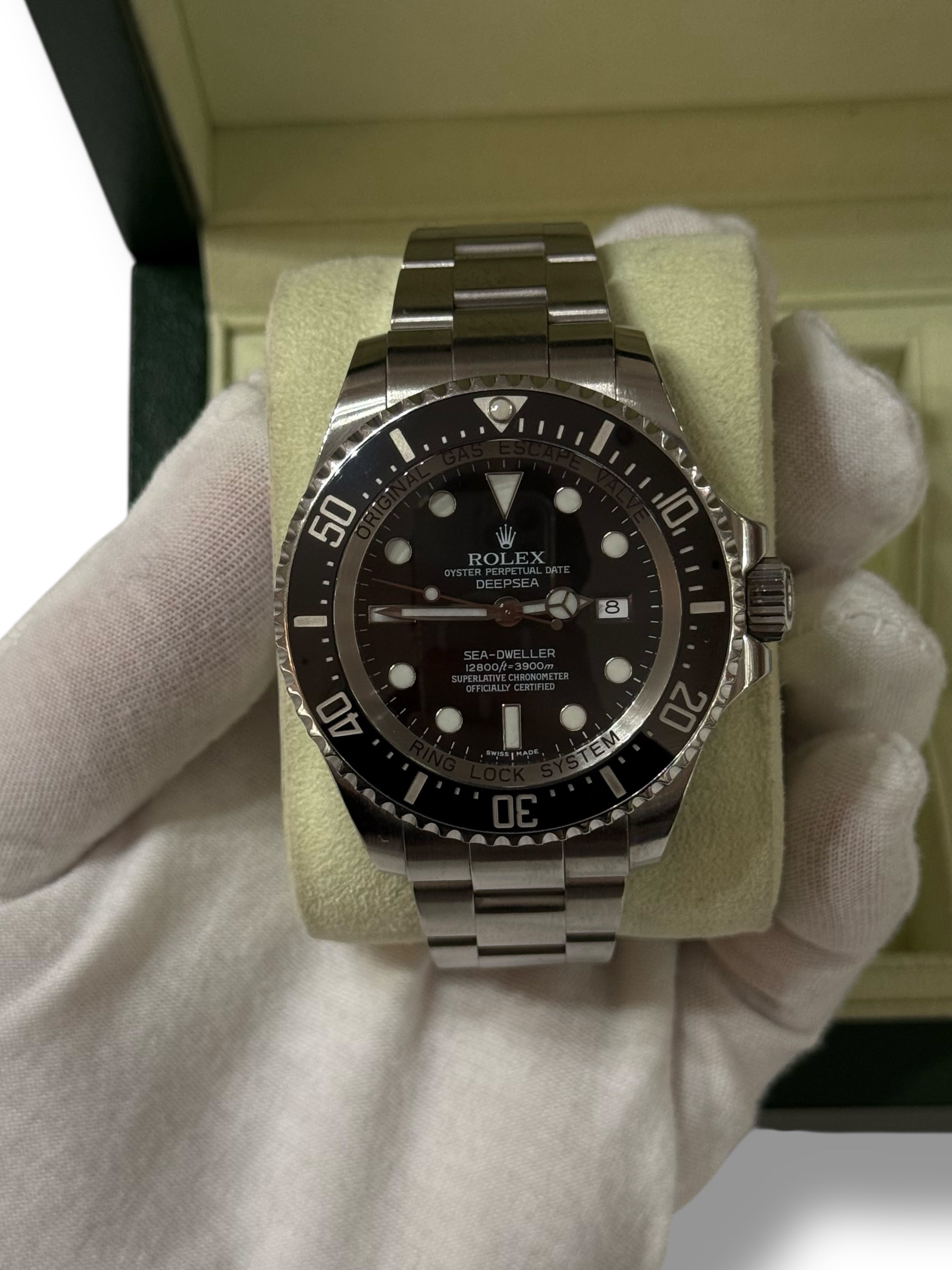 Rolex - Montre Deepsea Sea-Dweller