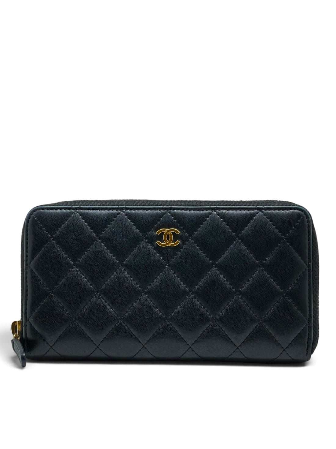 Chanel - Portefeuille en cuir d’agneau finition dorée
