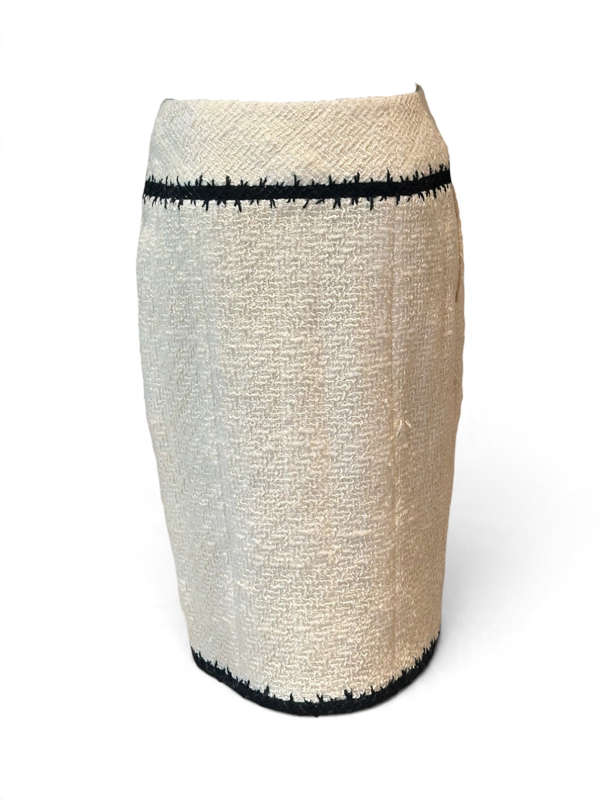Chanel - Jupe en tweed noir et blanc T36