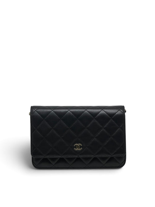 Chanel - Borsa wallet on chain in pelle nera con finiture dorate