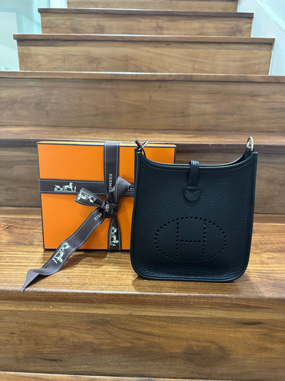 Hermès - Sac Evelyne 16 mini Evelyne