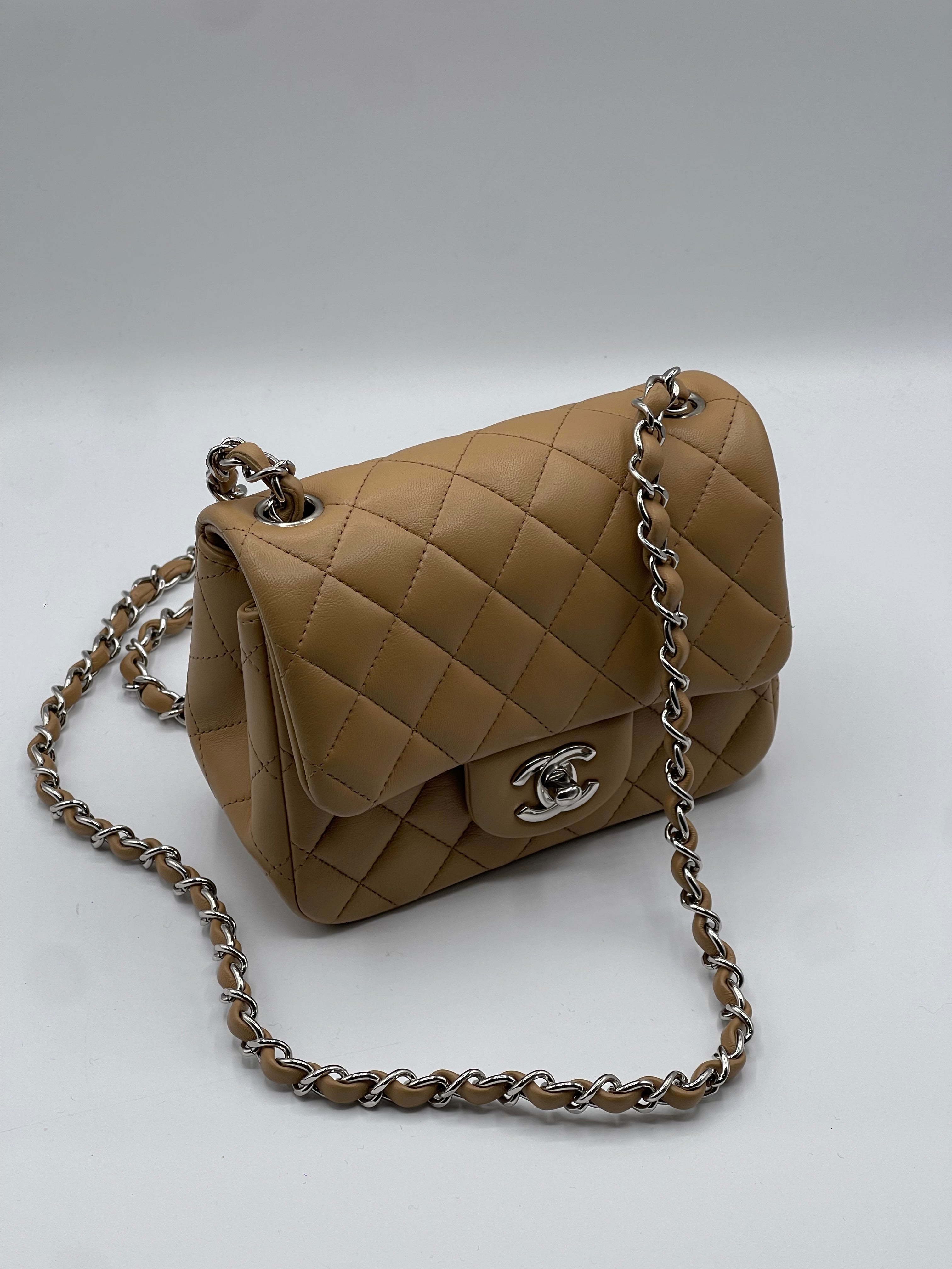 Chanel - Sac 11.12 Mini Timeless beige